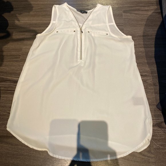 White Lily Morgan Blouse, Size Small - Picture 1 of 2